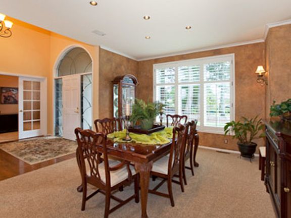 5th image of 13308 Muir Dr NW
