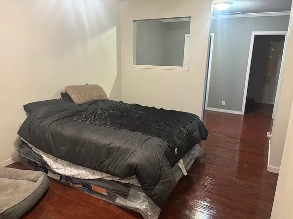 2231 W Elmwood Ave, Stockton, CA 95204