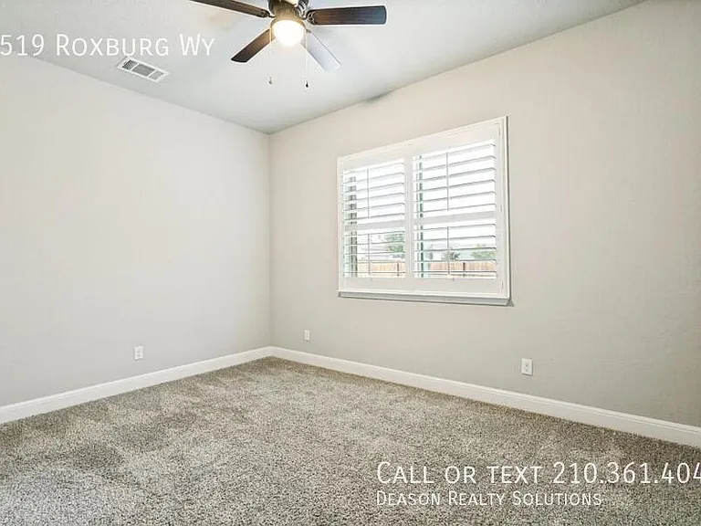 1519 Roxburg Way — Photo 21