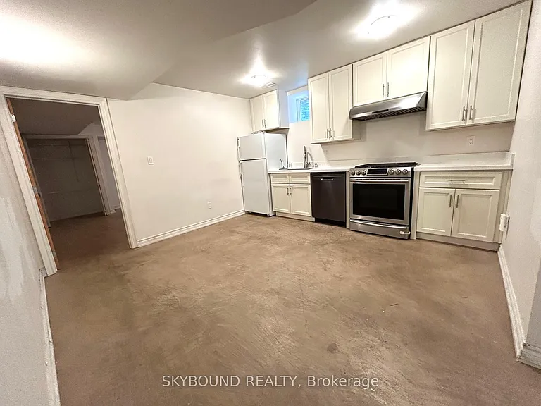 538 Runnymede Rd #BASEMENT — Photo 11