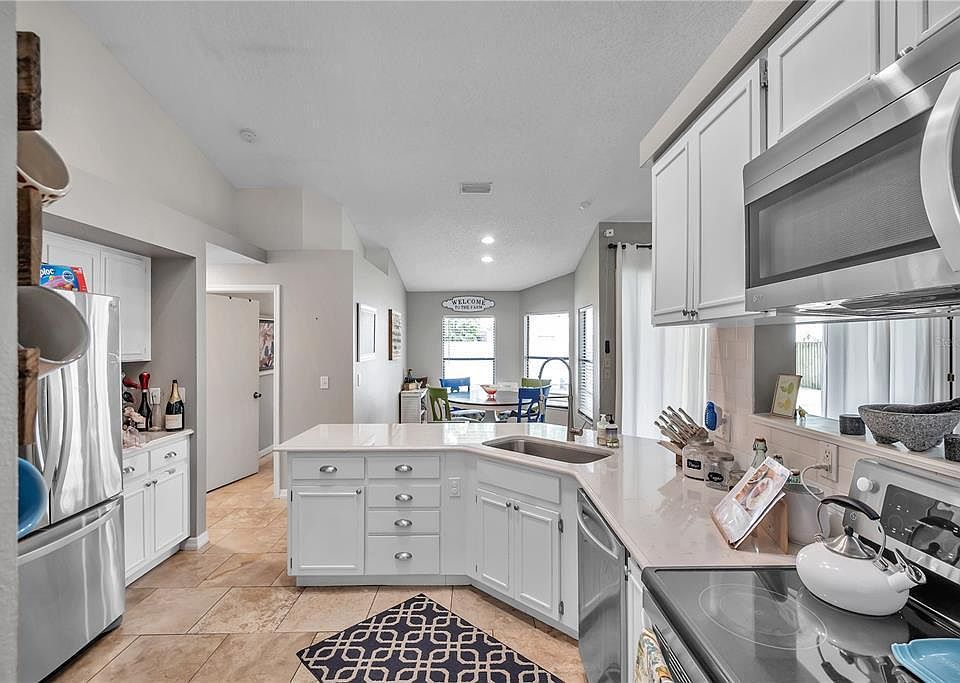 1st image of 39771 Eagle Cove Blvd
