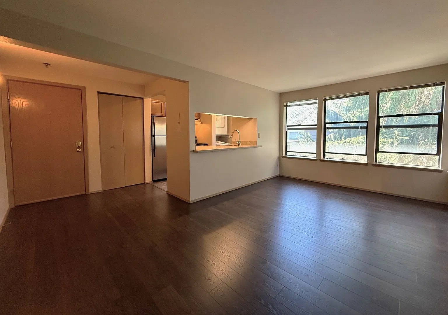 Park Madison Apartments — Photo 4