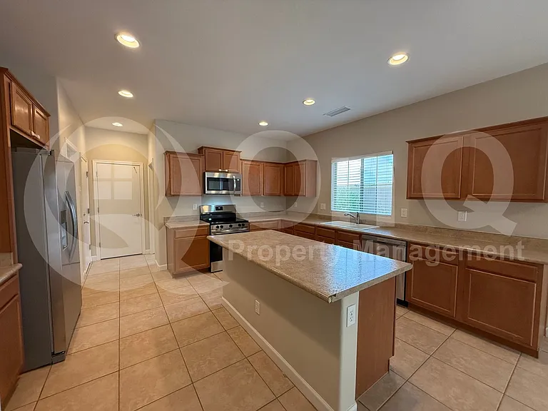 8440 W Lewis Ave — Photo 6