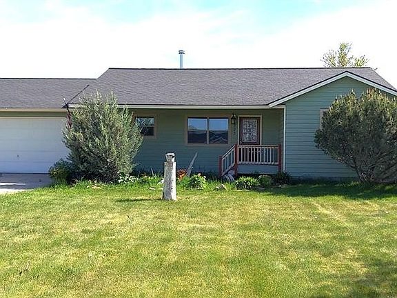 3rd image of 723 Rising Sun Ln