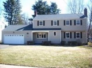 25 Pioneer Dr, West Hartford, CT 06117
