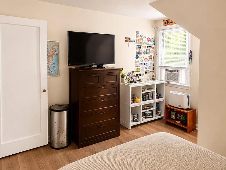 97 Florence Ave #2 — Photo 10