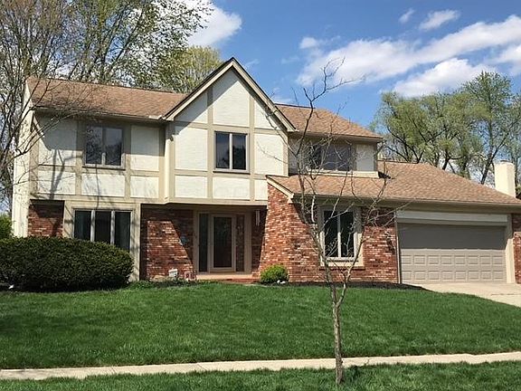 2nd image of 926 Loch Ness Ave