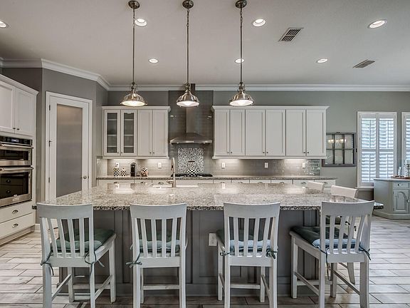4th image of 511 Eagle Rock Dr