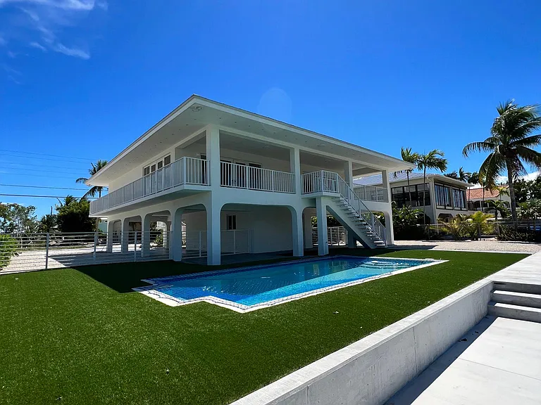 244 W Seaview Dr — Photo 33