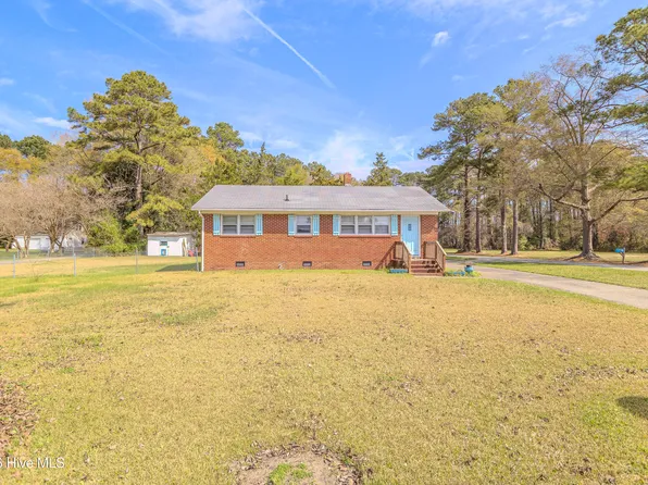 421 E Quinn Street, Beulaville, NC 28518