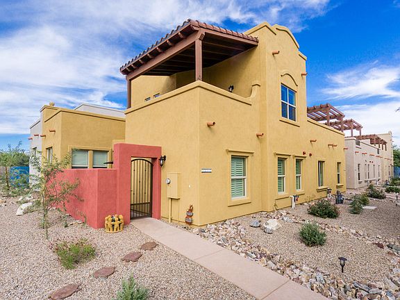 2nd image of 1112 Lombard Way