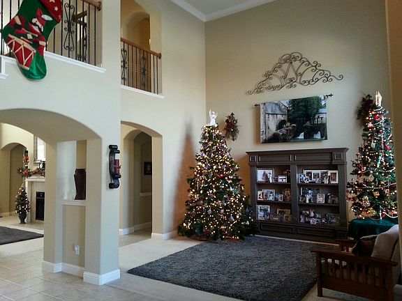 5th image of 3201 Guildford Ln