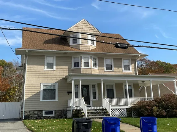 577 Fruit Hill Ave, North Providence, RI 02911