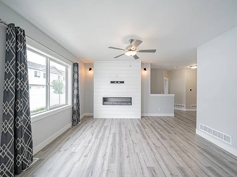 2896 Blackwood — Photo 6