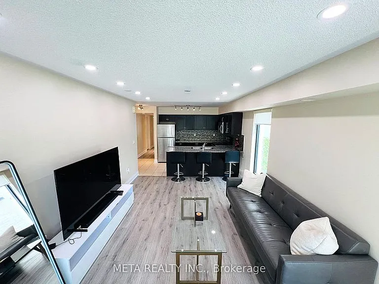 138 Widdicombe Hill Blvd #701 — Photo 18