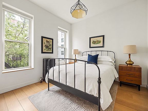 4th image of 252 Greene Ave APT 2B