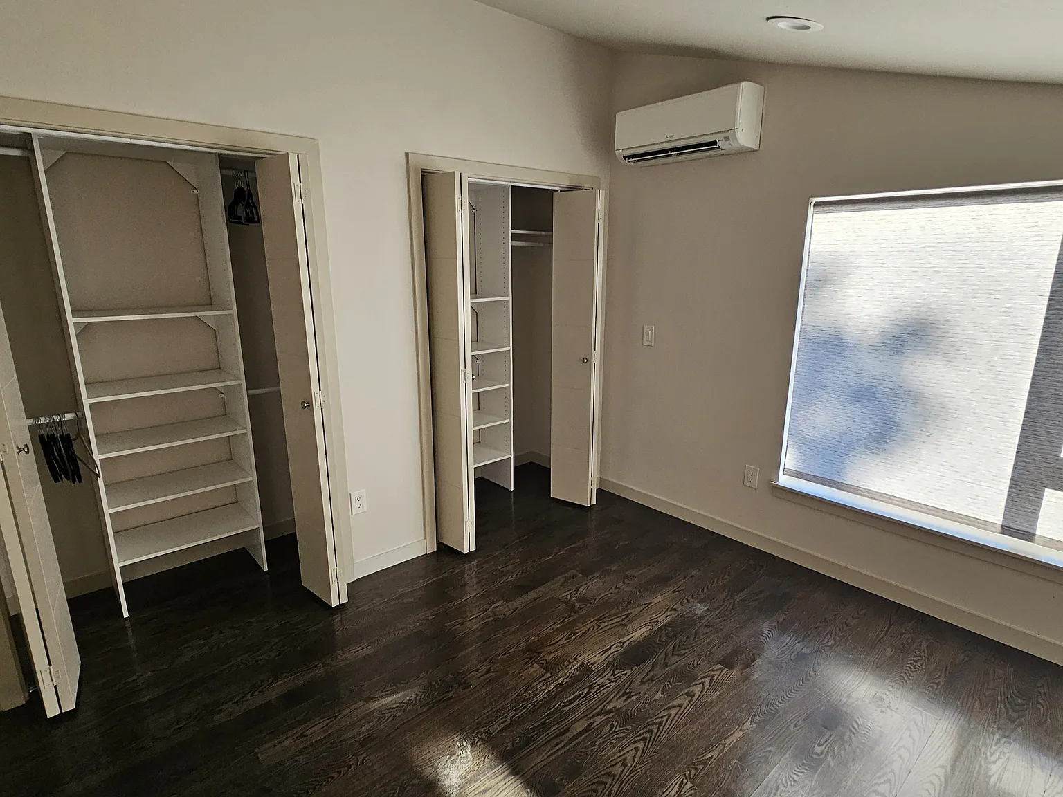 2 bed, 1080 sqft, $1,700 — Photo 2