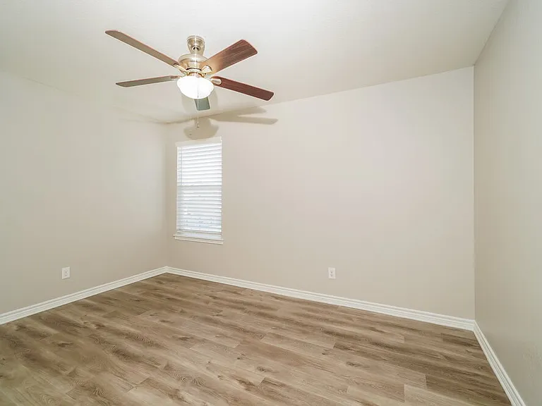 3952 Gentle Mdw — Photo 16