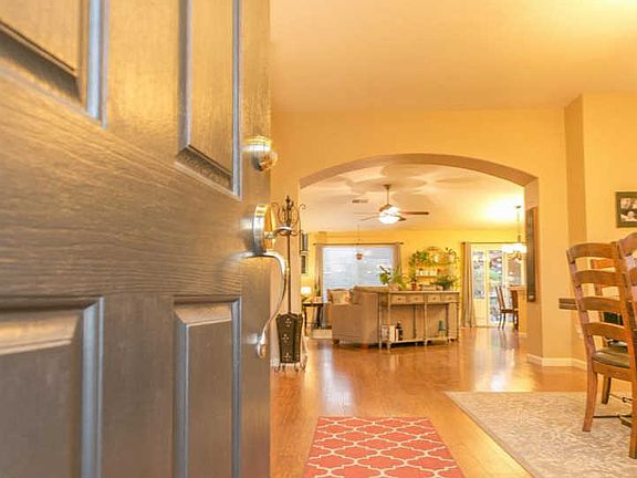 5th image of 4811 W Evergreen Ct