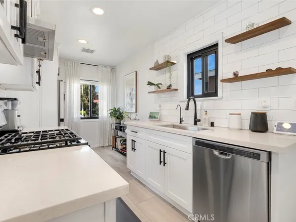 1122 E Renton St, Carson, CA 90745
