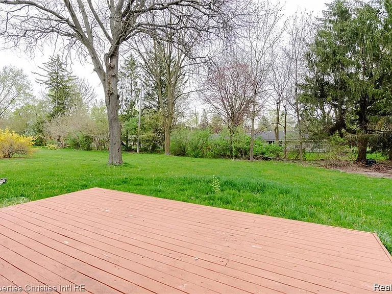 6881 W Dartmoor Rd — Photo 4
