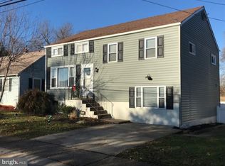 954 Penn Ave, Glenside, PA 19038