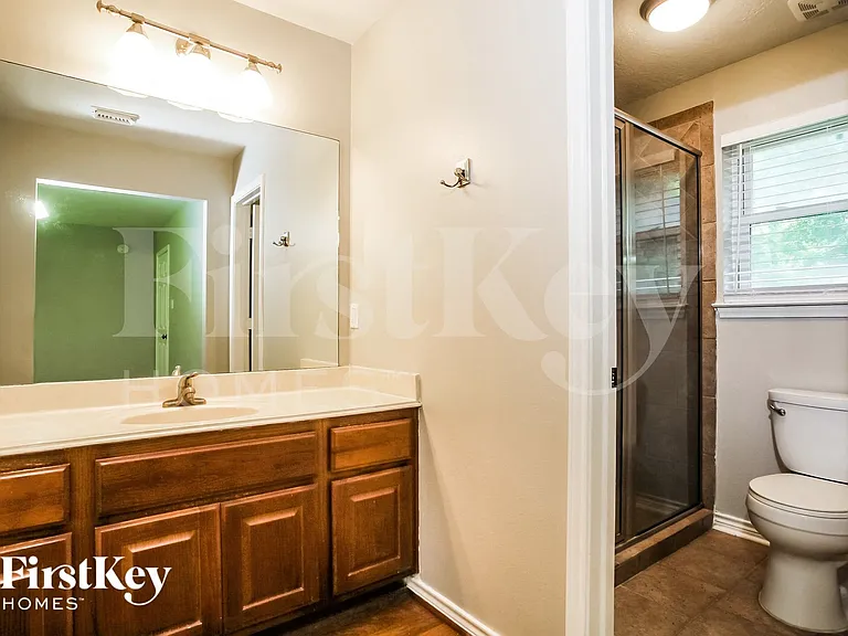 503 Mesquite Dr — Photo 9
