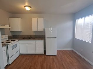 237 W Chicago Ave APT 8, Las Vegas, NV 89102