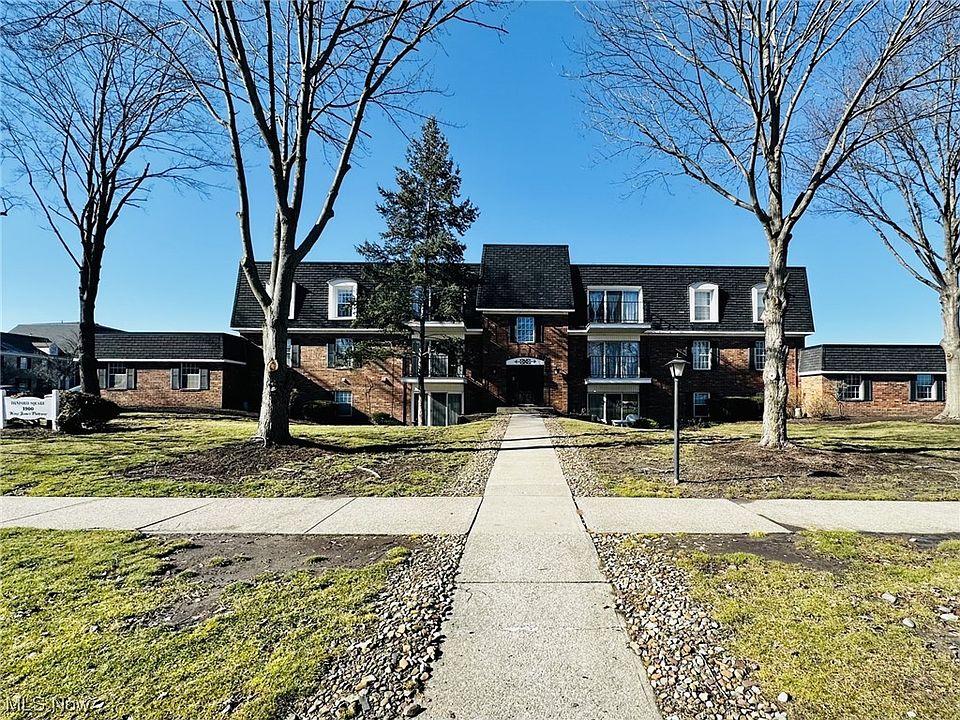1st image of 1900 King James Pkwy APT 201