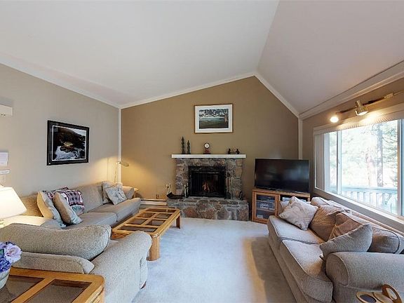 2nd image of 948 Harold Dr S #6
