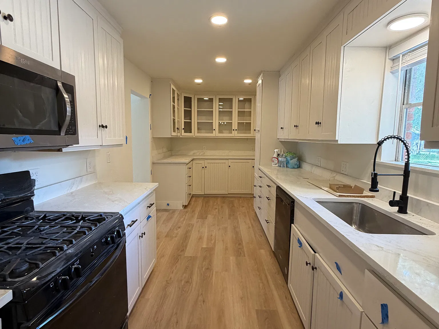 3 bed, 1.5 bath, 1750 sqft, $2,200 — Photo 3