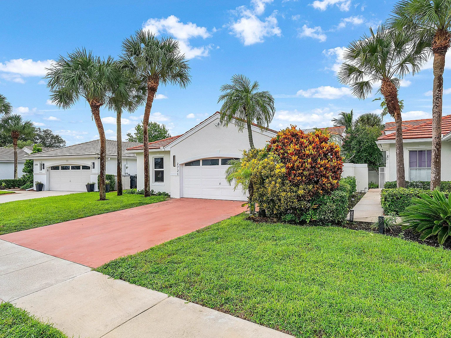 3 bed, 3.0 bath, 1850 sqft, $7,500 — Photo 3