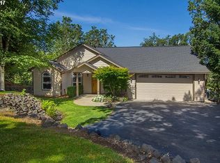 137 Single Pine Ln, Winchester, OR 97495