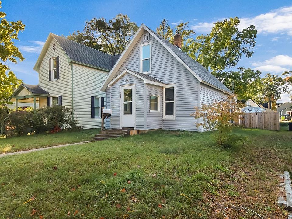 1054 ster St, Traverse City, MI 49686 Zillow
