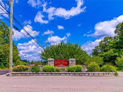 586 W Thames St APT 302, Norwich, CT, 06360