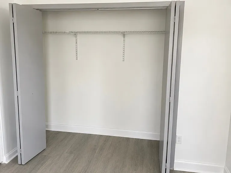 2324 Madison Ave #2 — Photo 3