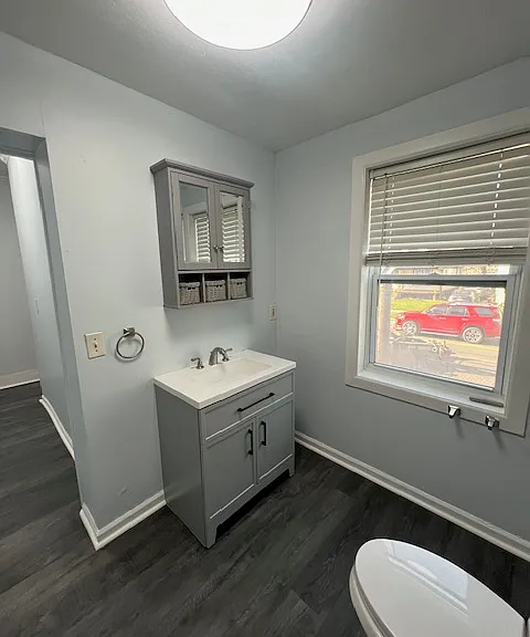 301 Maple St #ST2 — Photo 9