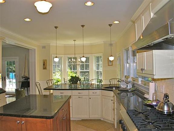 3rd image of 37 Memphremagog Ave #Vh410