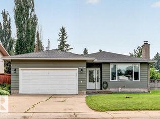 11131 35a Ave NW, Edmonton, AB T6J0A4