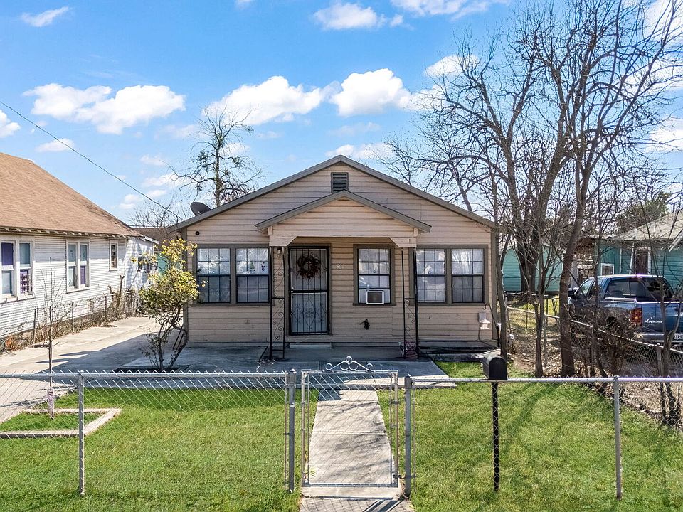 1st image of 3806 W Martin