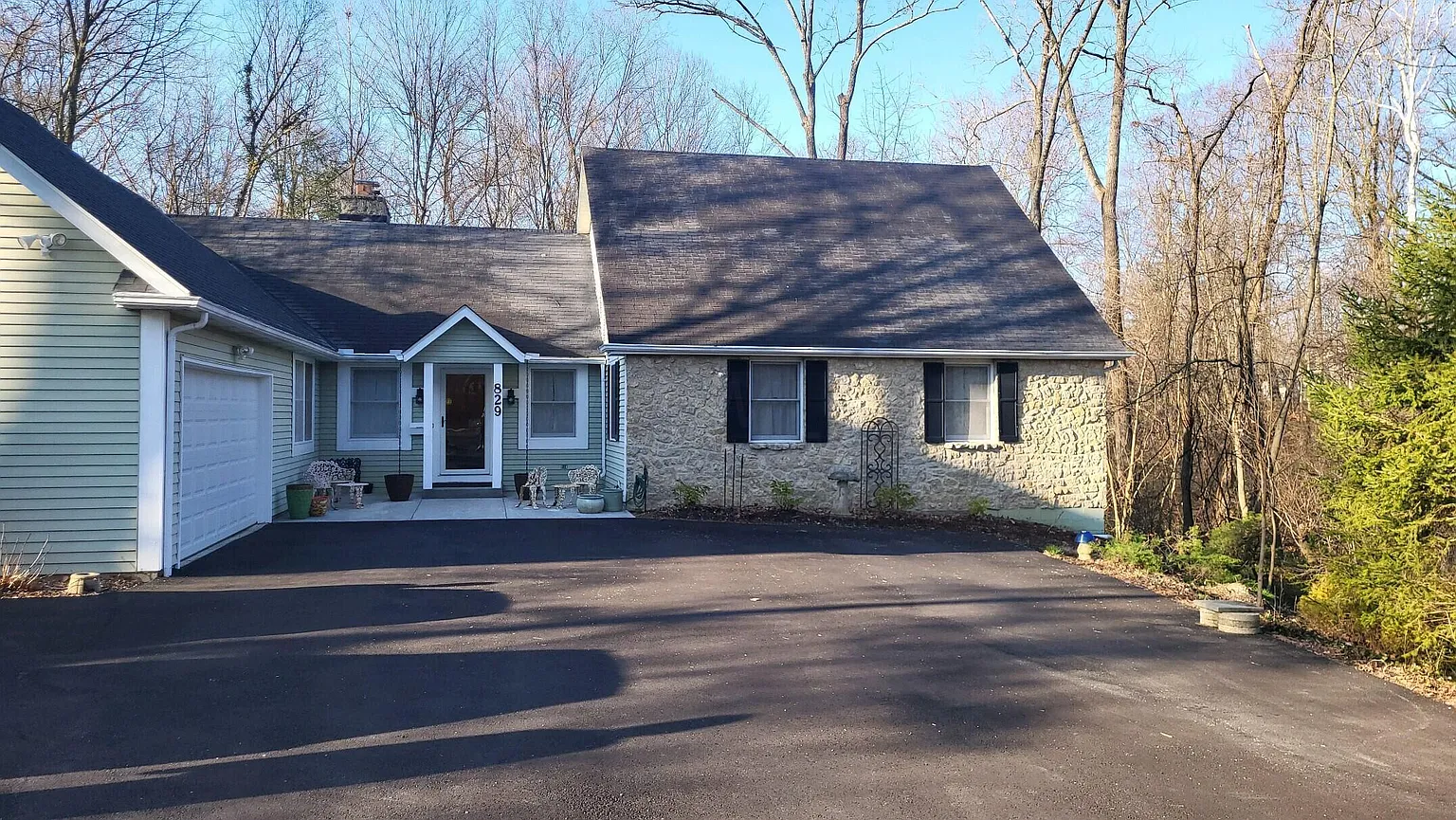 829 Brice Rd photo 1