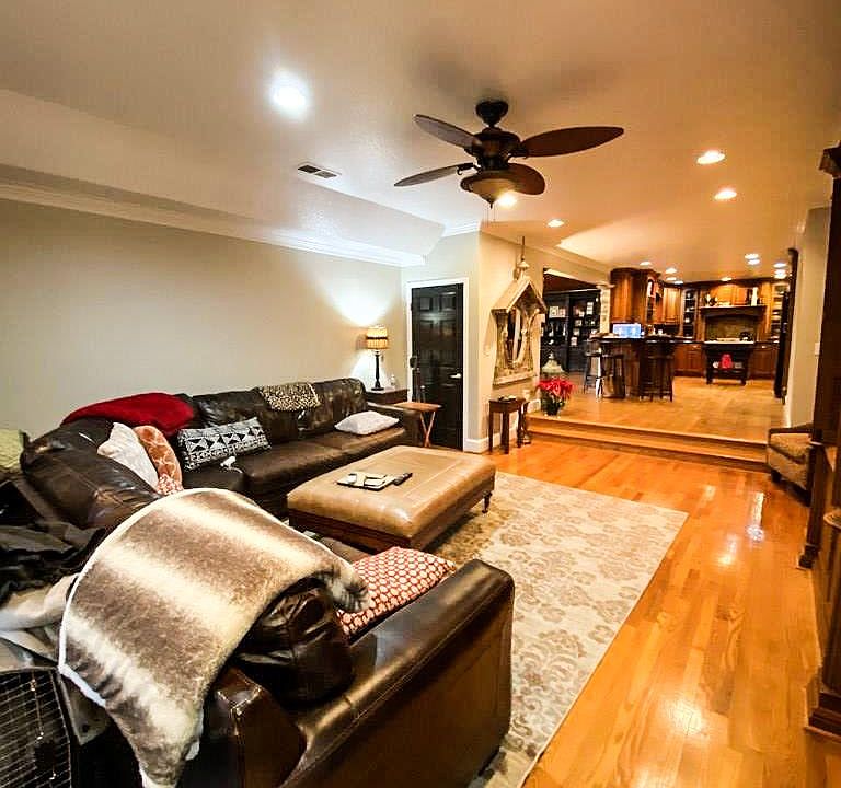 218 Crystal Ave, Beckley, WV 25801 Zillow