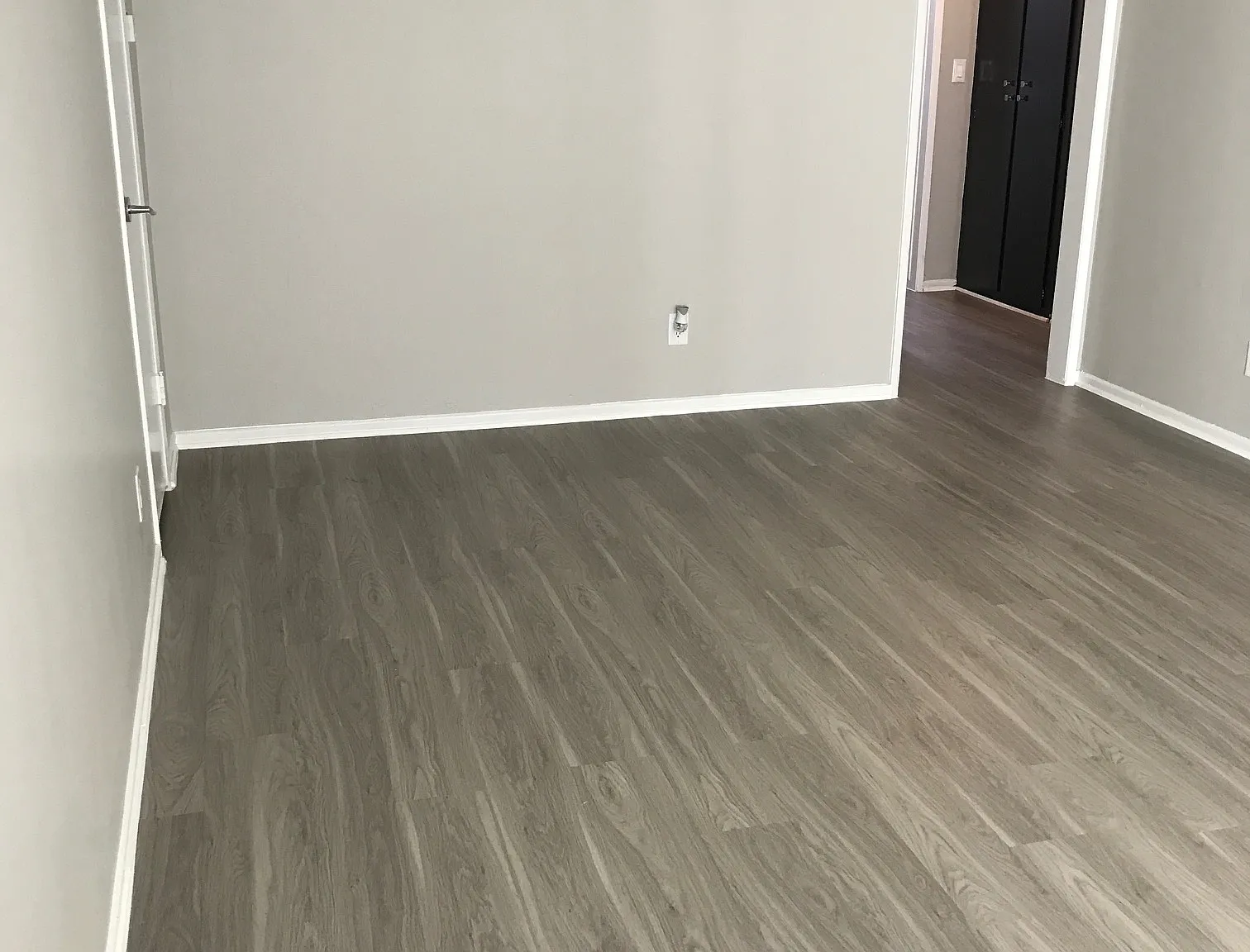 1 bed, 850 sqft, $1,895 — Photo 2