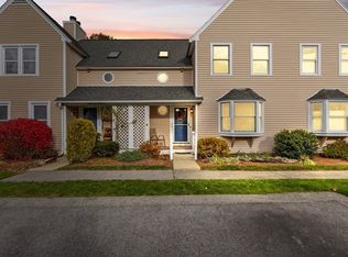 96 Danforth St APT 49, Taunton, MA 02780