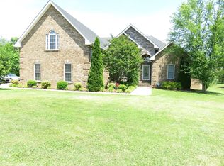 392 Eagle Trl, Springfield, TN 37172
