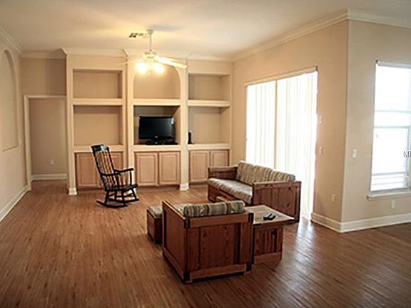 4th image of 255 Ruby Lake Ln