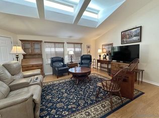 5446 Don Luis Dr, Carlsbad, CA 92010