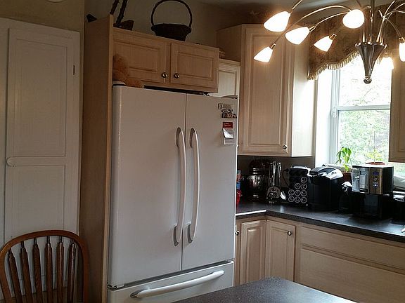 5th image of 161 Hill St