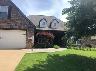 3804 W Lexington Dr, Rogers, AR 72758