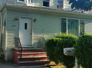 59 Arthur St, Ridgefield Park, NJ 07660